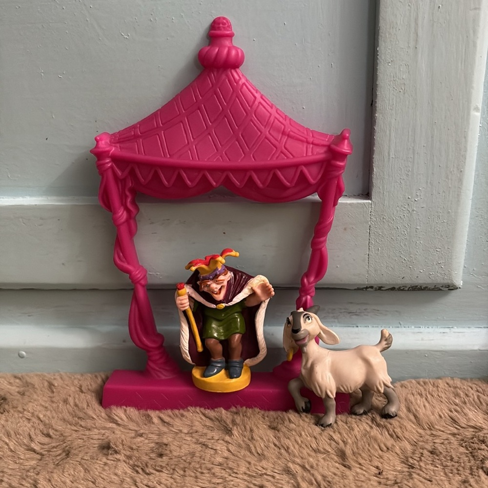 1996 Burger King & 1997 McDonald’s Hunchback of Notre Dame Toys & Skybox Cards - Picture 10 of 16